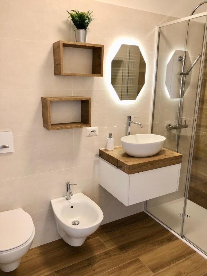 Lake View Sottodossi Apartment 말세진느 외부 사진