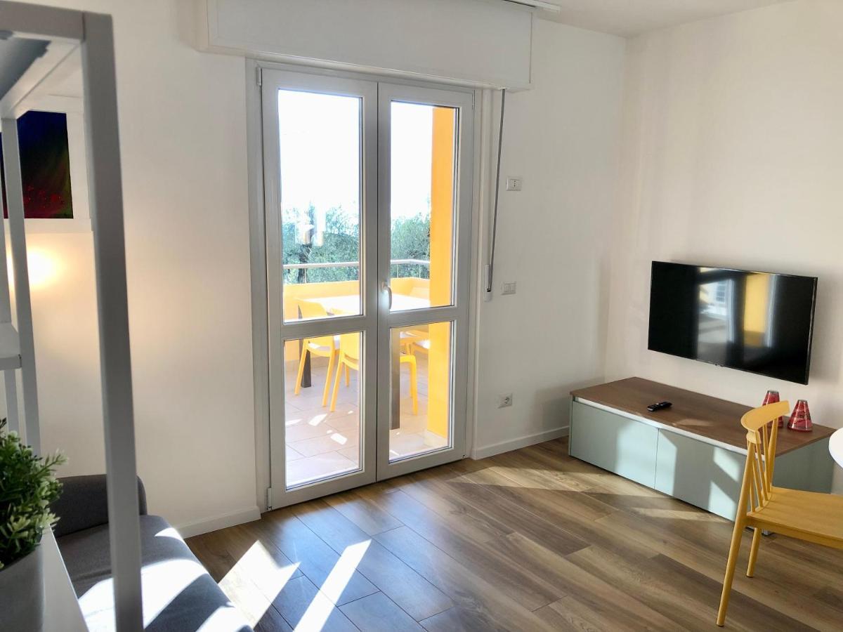Lake View Sottodossi Apartment 말세진느 외부 사진